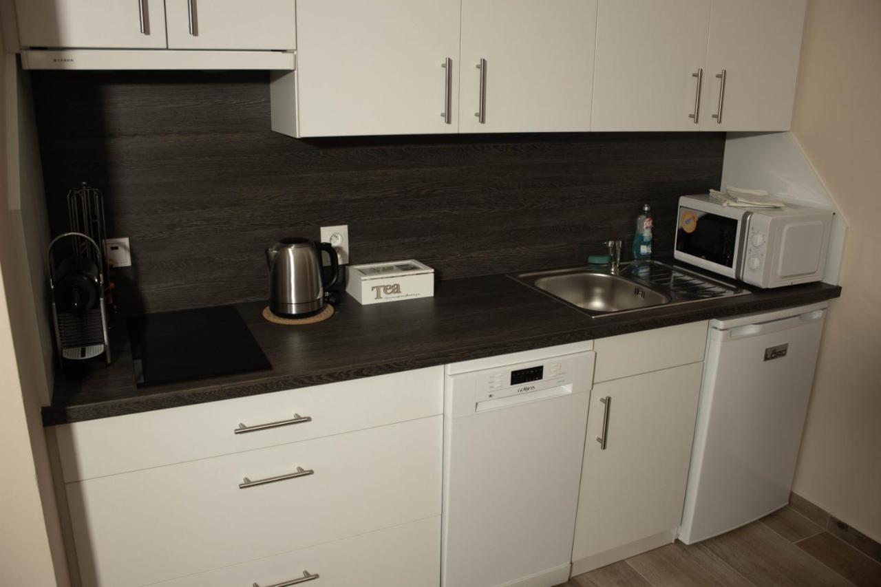 Apartmany Pilot Velka Hledsebe Esterno foto